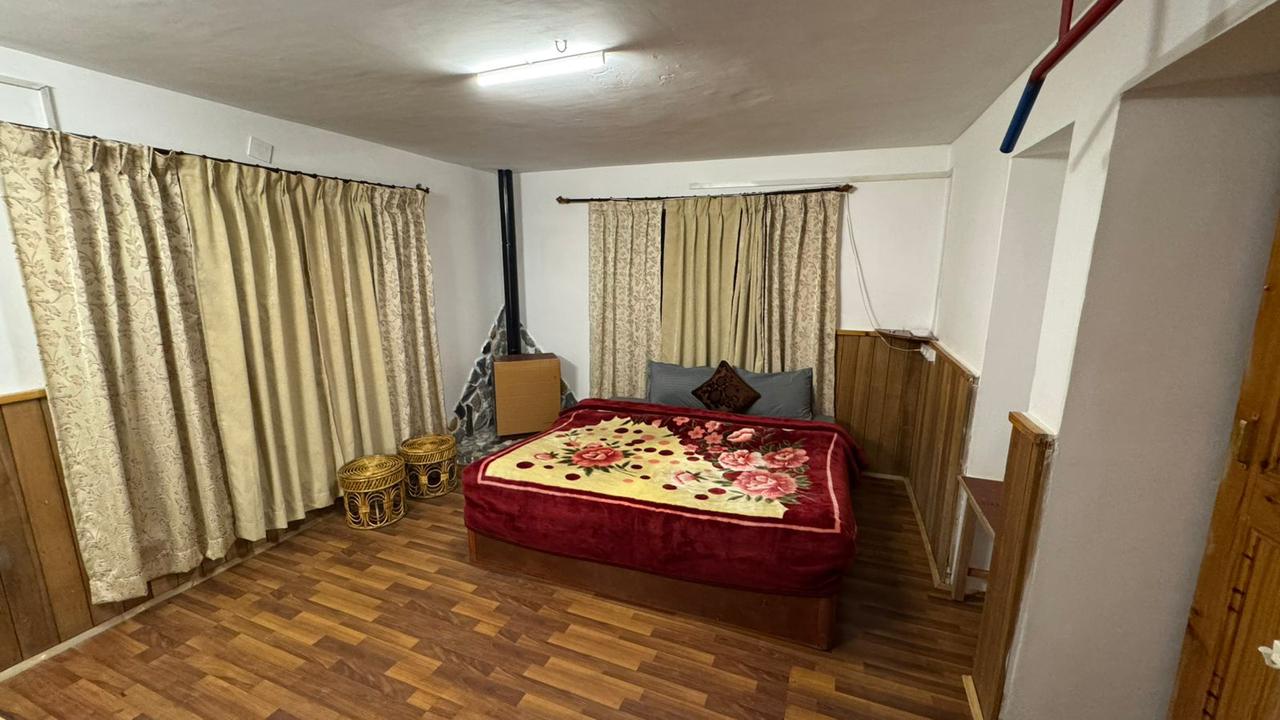 Cozy premium bedroom